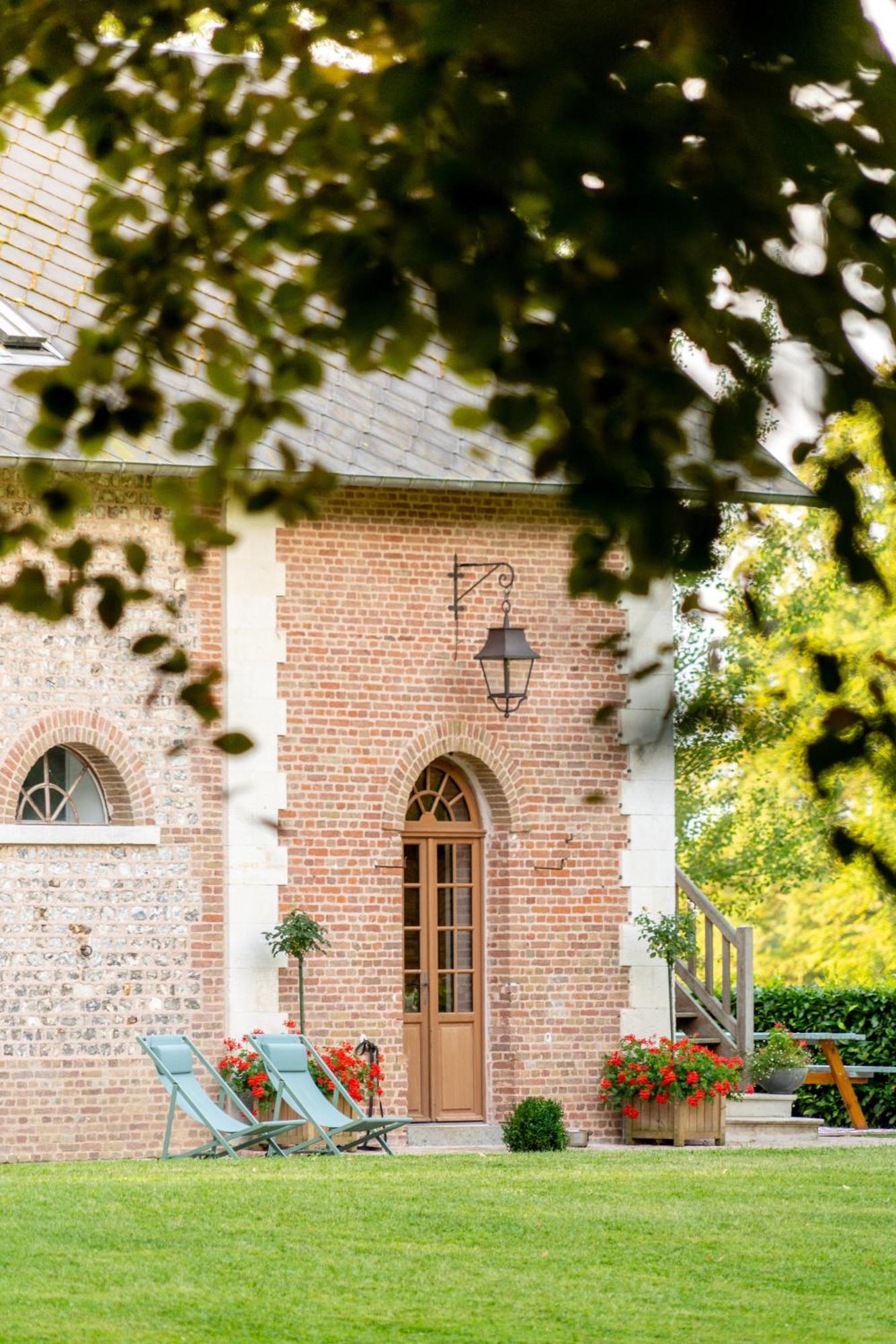 Les Ecuries du Château de Brumare Brestot Exterior foto